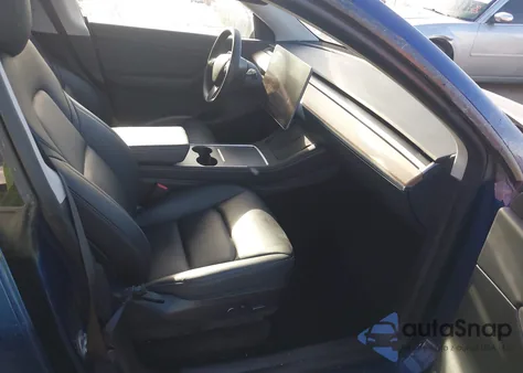 2021 Tesla Model Y Long Range Dual Motor All-Wheel Drive from USA, damaged, VIN 5YJYGDEE4MF161419